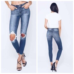 New dark distressed skinny jeans